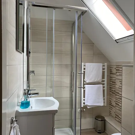 Napsugar Vendeghaz Apartmanhotel 3*