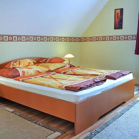 Napsugar Vendeghaz Apartmanhotel